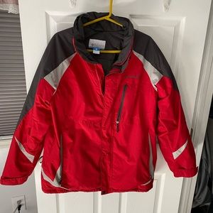 Men’s Columbia ski jacket.
